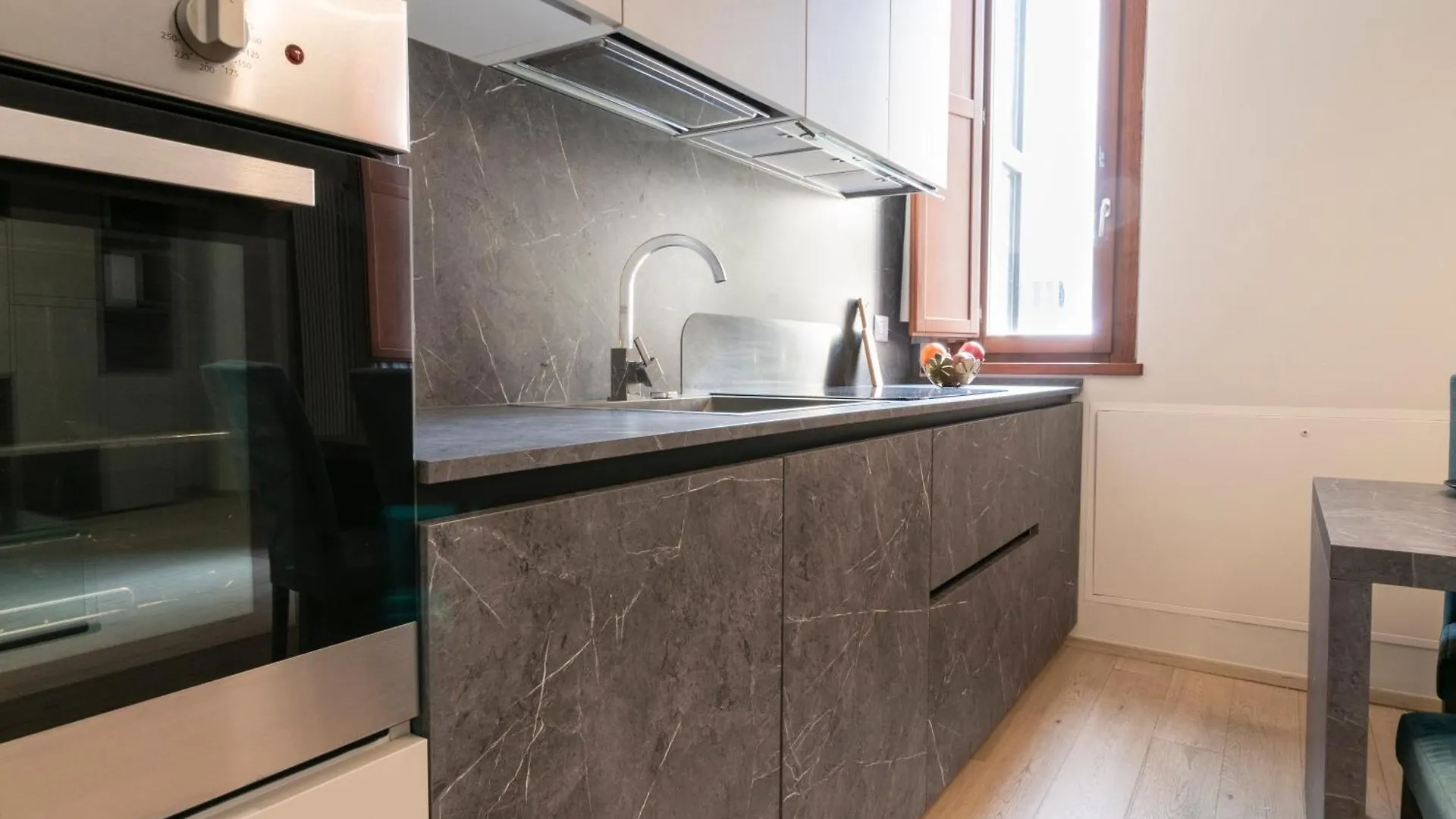 I Host Apartment - Bottego Милан